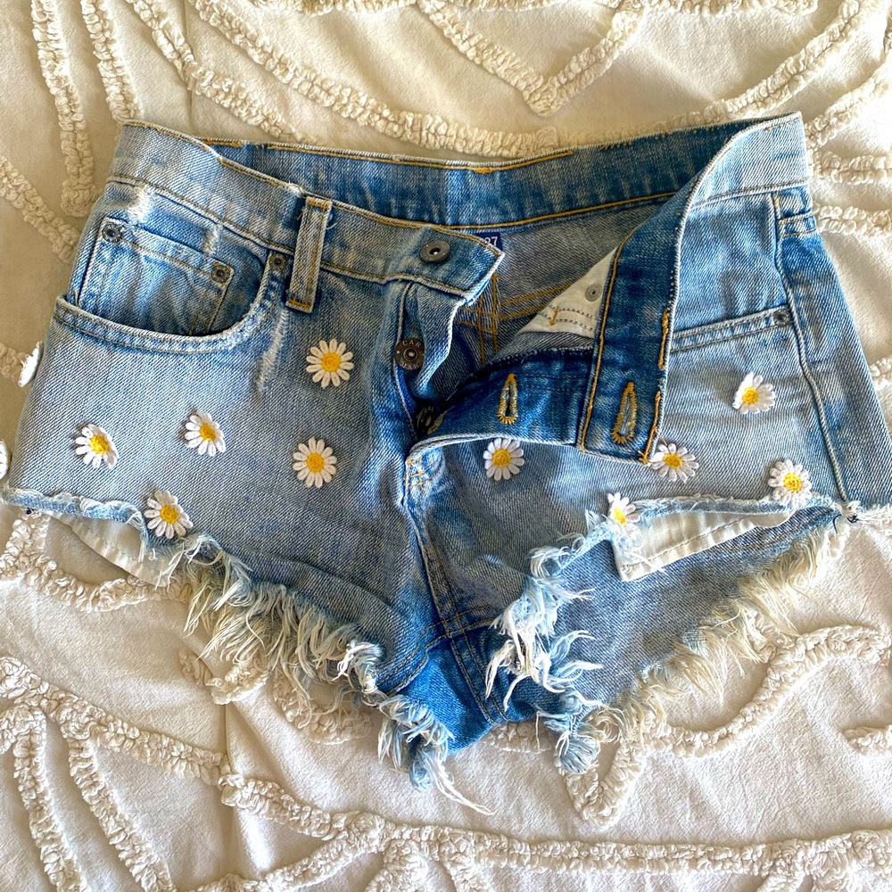 LF Daisy Jean Shorts